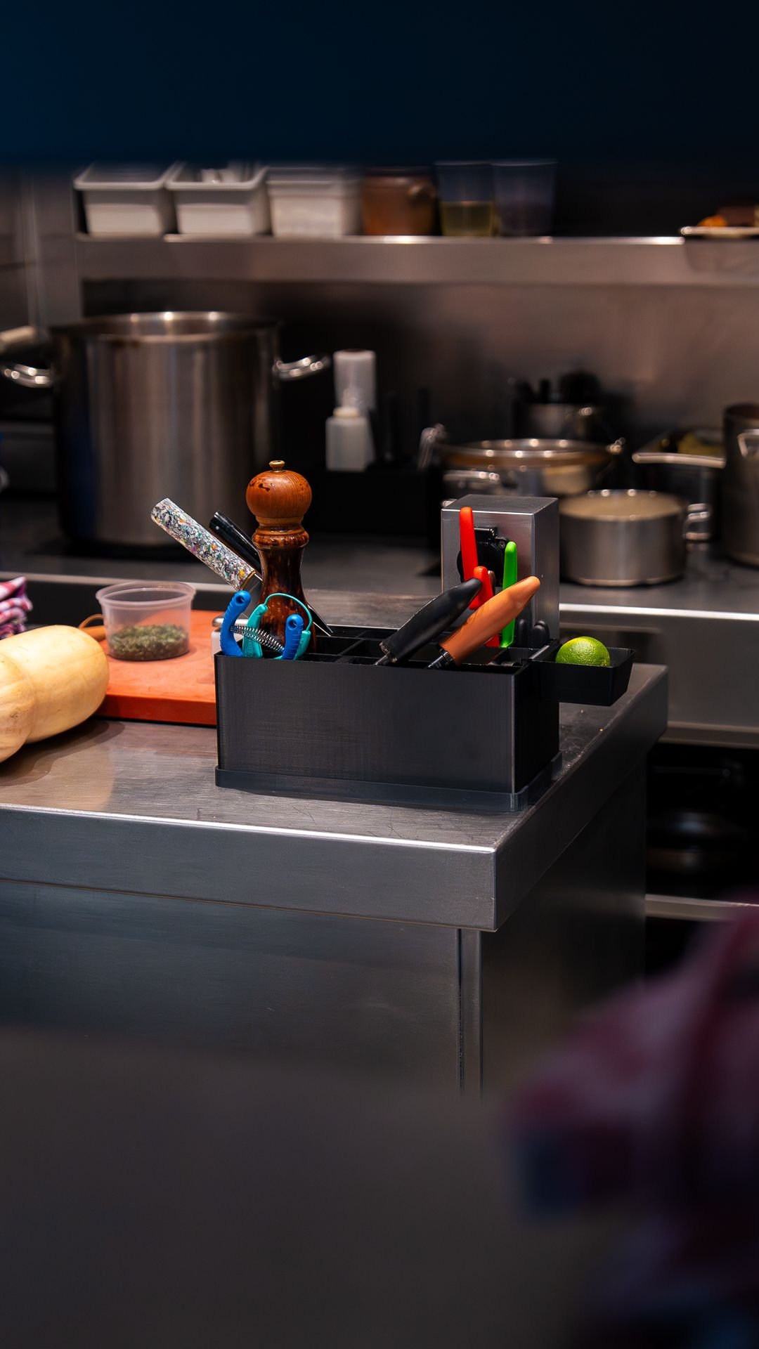 ORDO modular kitchen toolbox
